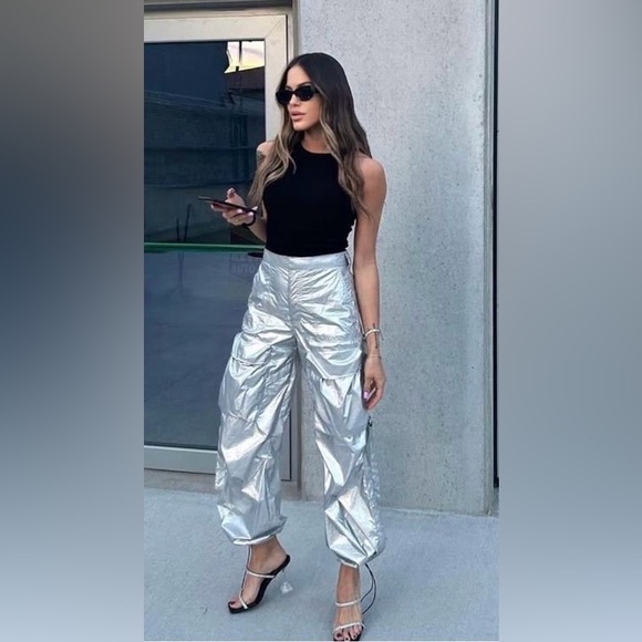 Zara Pants - ZARA METALLIC PARACHUTE PANTS SILVER